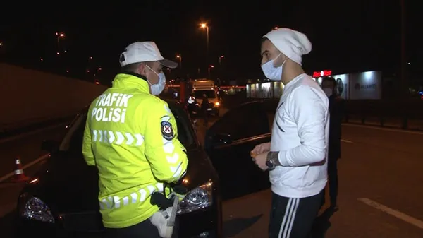 Son dakika: İstanbul'da kısıtlamayı ihlal edenlere ceza yağdı-3