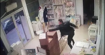 Sevgilisi dehşeti yaşattı! İstanbul Bağcılarda elinde bıçakla dükkanı bastı! Çalışanları rehin aldı