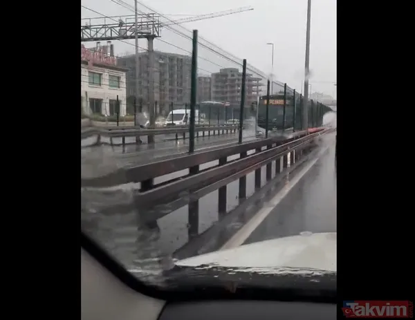 İstanbul'da yine aynı manzara! Yağmur yağdı Esenyurt yine sular altında! İBB ise piyasada yok! 2 kişi sele kapıldı - 14