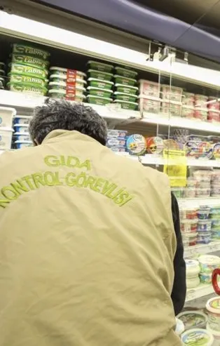 Sahteciye isim oyunu kıskacı