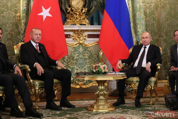 Başkan Erdoğan Moskova’da! Putin ile bir araya geldi - 45