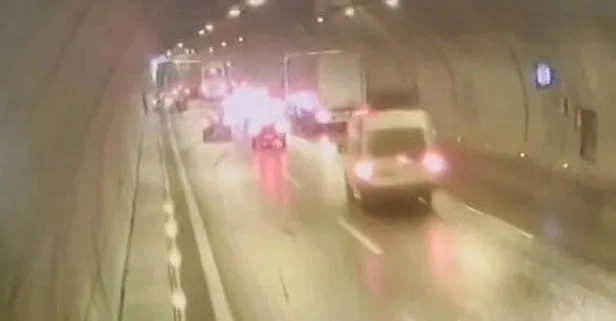 Tünelde zincirleme kaza: O anlar kamerada