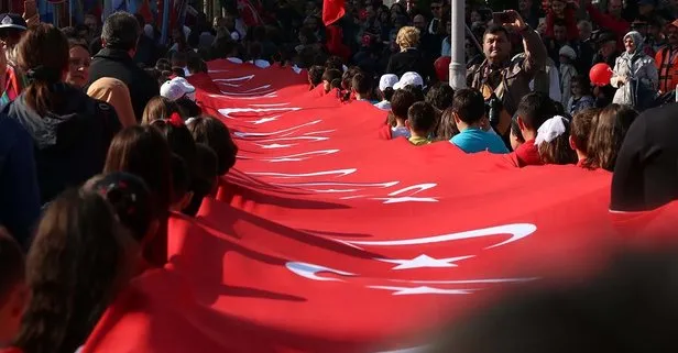 Cumhuriyet’in 97. yılına görkemli kutlama