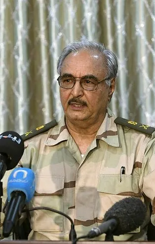 Hafter'den iddialı açıklama: Başkenti ele geçirmek üzereyiz!