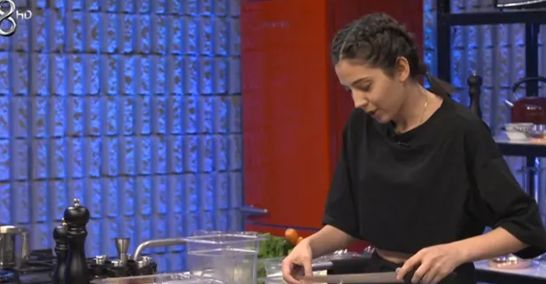 Masterchef eleme adayı Ayyüce kaç yaşında, mesleği ne? Masterchef Ayyüce kimdir?-2