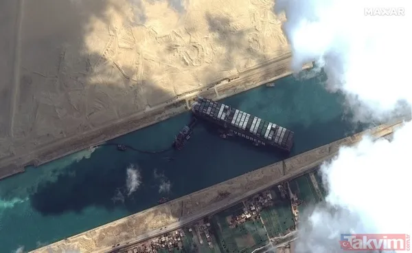 SON DAKİKA: Süveyş Kanalı'nda sıkışan Ever Given isimli gemi hareket ettirildi! Mürettebatın sevinç anları kamerada: Allahuekber - 45