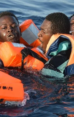 Libya'da tekne faciası: 239 ölü