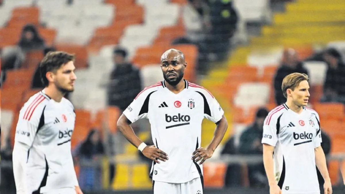 Kartal ikiye bölündü! Beşiktaş'ta yönetim içinde yaşanan kaos futbolculara da yansıdı