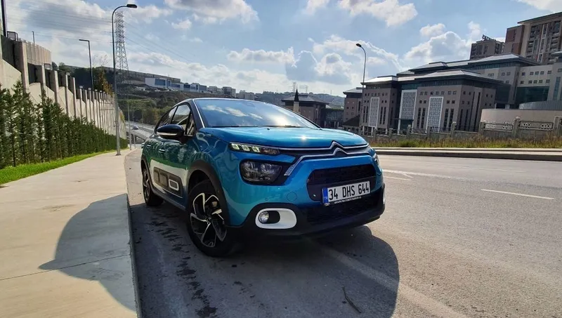 citroen-bahar-fitilini-atesledi-bayilere-akin-ettiren-yeni-fiyat-renault-cliodan-bile-daha-ucuz-1712245760361.jpg Bayilere akın ettiren yeni fiyat! Citroen bahar fitilini ateşledi! Renault Clio'dan bile daha ucuz-3