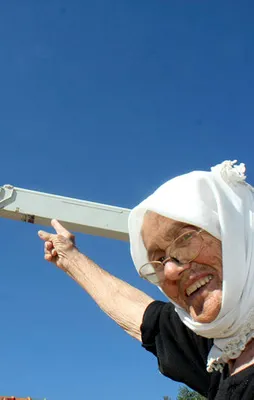 Bakan talimat verdi 50 yıl sonra evi aydınlandı