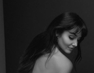 Hande Erçel'in eski hali görenleri şaşırttı! Neler yaptın hande! Estetiksiz haliyle Hande Erçel adeta bambaşka biri