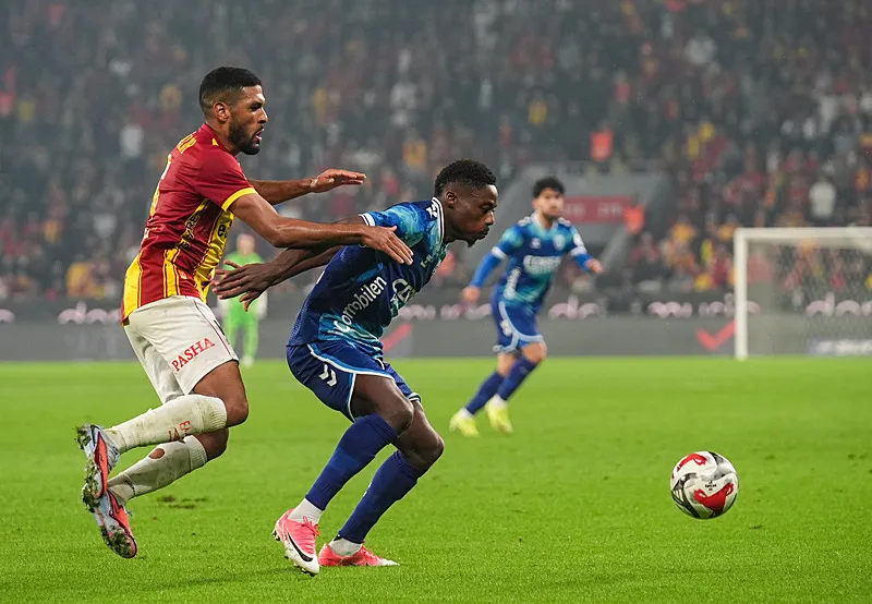 Fenerbahçe'de ilk transfer tamam! İşte sözleşme detayları - 2