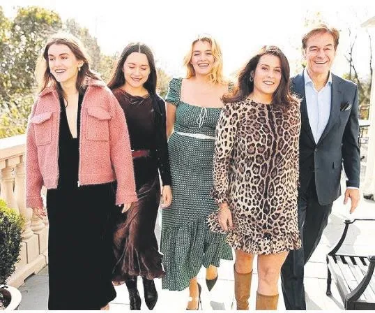 ozkaynak-400-milyon-dolarlik-serveti-bulunan-mehmet-oz-es-kontenjanindan-zengin-1665623786458.jpeg 'Öz'kaynak! 400 milyon dolarlık serveti bulunan Mehmet Öz, eş kontenjanından zengin-2