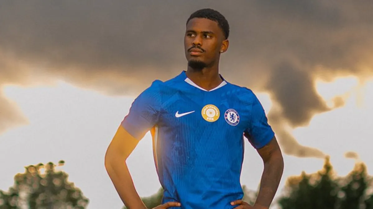 Jorrel Hato resmen Chelsea'de
