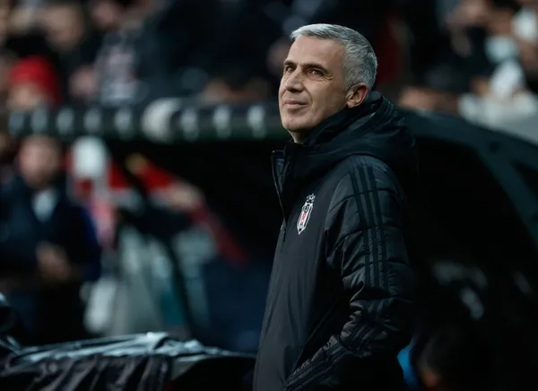 son-dakika-besiktasin-yeni-teknik-direktoru-belli-oldu-ondere-karaveli-ile-yola-devam-1639414759593.jpg SON DAKİKA: Beşiktaş'ın yeni teknik direktörü belli oldu! Öndere Karaveli ile yola devam-3