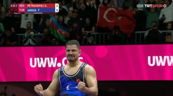 son-dakika-taha-akgul-9-kez-avrupa-sampiyonu-oldu-1648668024730.jpg