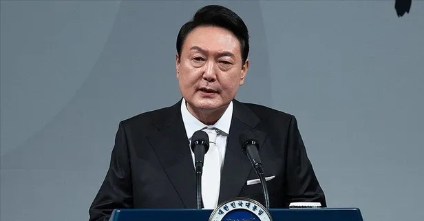 Güney Kore'de sıkıyönetim ilanı sonrası vatana ihanet suçlaması: "Yoon Suk Yeol'un kafasını keselim" | Gaziler saçlarını kazıttı