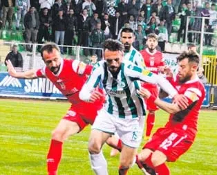 Giresunspor evinde Balkes’e acımadı!