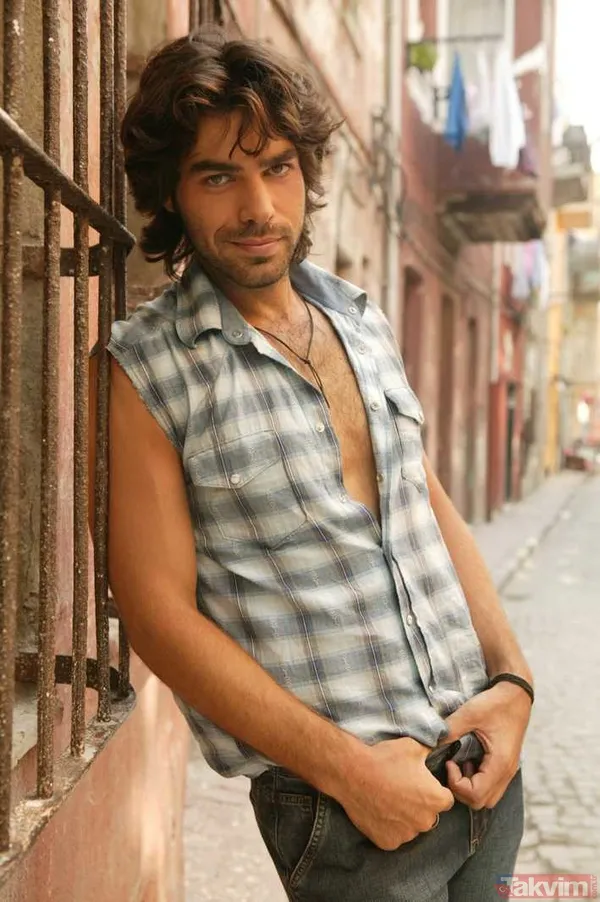 Zaman zaman son haliyle magazin manşetlerinde yer alan Pektaş ise bu kez sosyal medya paylaşımıyla adından söz ettirdi.