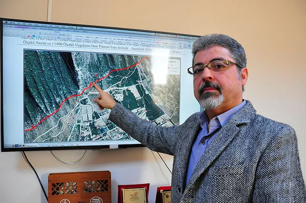 İşte Türkiye'de deprem riski en yüksek iller! Prof. Dr. Hasan Sözbilir tek tek sıraladı