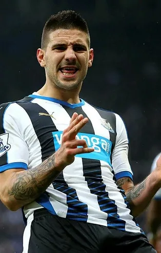 Fenerbahçe'den Mitrovic'e servet: 46 milyon