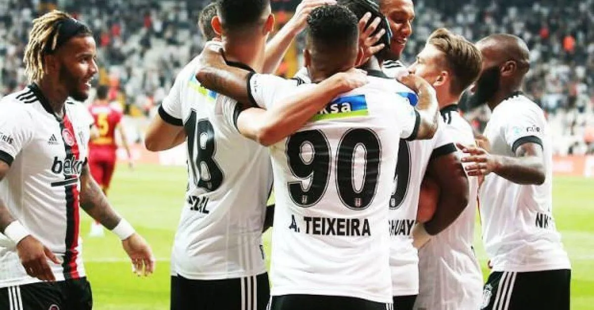 Besiktas Ajax Sampiyonlar Ligi Maci Sifresiz Canli Yayin Nasil Izlenir Sifresiz Veren Yabanci Kanallar Hangileri Takvim