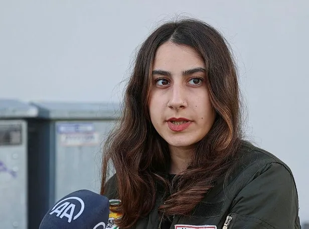 istanbul-buyuksehir-belediyesi-ibb-ataturk-kitapligini-ogrencilerin-kullanimina-kapatti-karara-tepki-yagdi-1663873827910.jpeg İstanbul Büyükşehir Belediyesi (İBB) Atatürk Kitaplığı'nı öğrencilerin kullanımına kapattı! Karara tepki yağdı-5