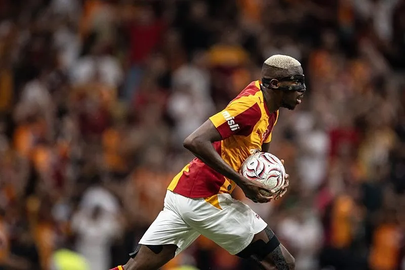 galatasaraydan-osimhen-icin-gelen-tarihi-teklife-ret-1787131366823.jpeg Galatasaray'dan Osimhen için gelen tarihi teklife ret!-2