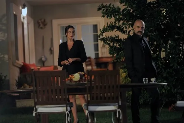 eskiya-dunyaya-hukumdar-olmaz-edho-167-bolum-canli-izle-atv-canli-yayin-1602608125897.jpg EDHO son bölüm tek parça izle - Eşkıya Dünyaya Hükümdar Olmaz EDHO 167. bölüm izle!-5