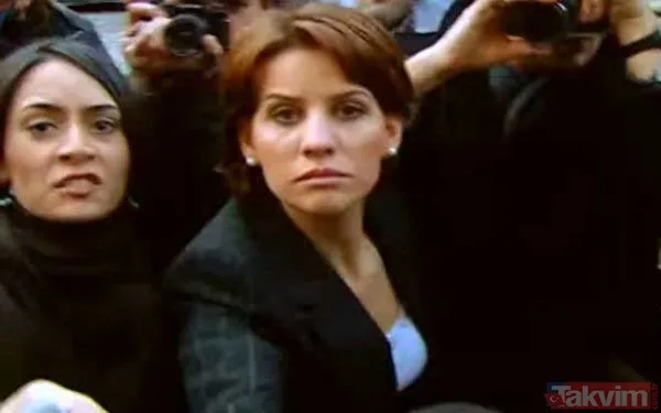 Sarı Saçları Ve Ağır Makyajıyla Görmeye Alışık Olduğumuz Esra Erol, Kahverengi Kısa Saçları Ve Hafif Makyajıyla Dikkat Çekiyor.