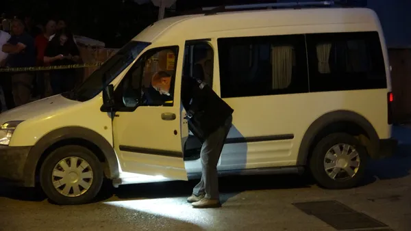 corumda-bosanma-asamasindaki-esini-darbeden-sahis-baldizini-oldurdu-1654029356929.jpg Çorum'da boşanma aşamasındaki eşini darbeden şahıs baldızını öldürdü-4