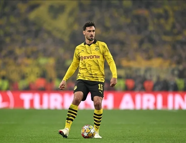 Hummels veda ediyor