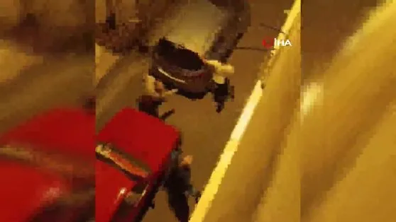 İstanbul’da park yeri kavgası kamerada: Kadın sopayla saldırdı, yumruk ve tekmeler havada uçuştu