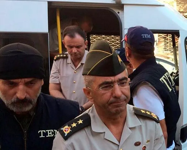 Dronelu darbeci!