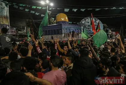 İsrail-Filistin ateşkesi sonrası sevinç! Filistinliler Mescid-i Aksa’ya akın etti!