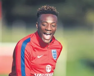 Fener’e İngiliz golcü Abraham