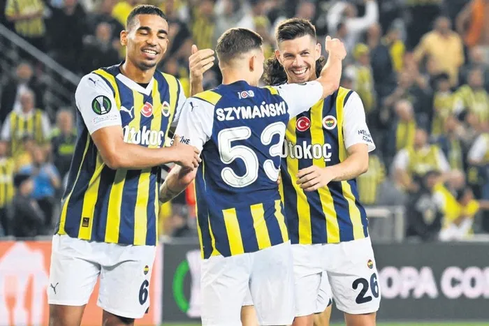 erden-timur-krizi-1701991421042.jpeg Erden Timur yalnız bırakıldığını düşündü: Son divan kurulu toplantısına katılmadı-14