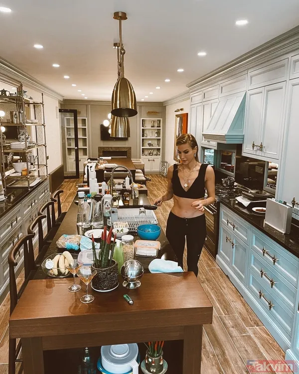 7 yıl Emre Altuğ ile evli kalmıştı! Çağla Şıkel’in 2 oğluyla yaşadığı lüks villa ağızları açık bıraktı - 7