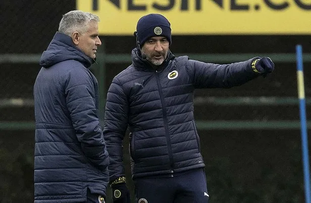 fenerbahce-galatasaray-derbisinde-gol-icin-acele-etmeyecek-hatayi-bekleyecek-1637357777966.jpeg Fenerbahçe Galatasaray derbisinde gol için acele etmeyecek, hatayı bekleyecek-2