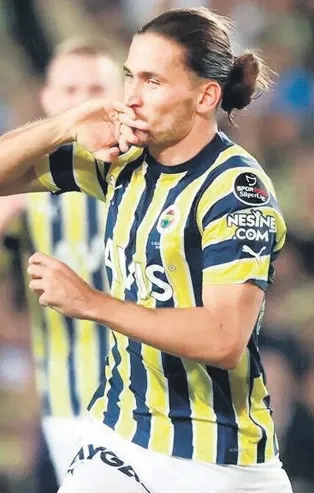 Fenerbahçe'nin parlayan yıldızı Miguel Crespo'nun Başakşehir performansı mest etti