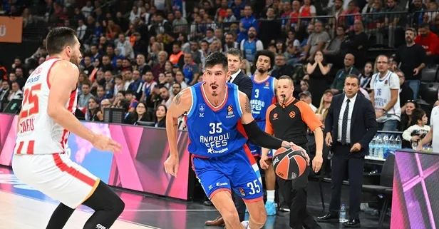 Efes'ten muhteşem dönüş! Anadolu Efes Olympiyakos'u 91-89 yendi