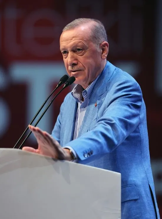 son-dakika-baskan-erdogandan-19-mayista-turkiye-yuzyilinin-genclerine-cagri-kenetlenin-1716100022701.jpeg