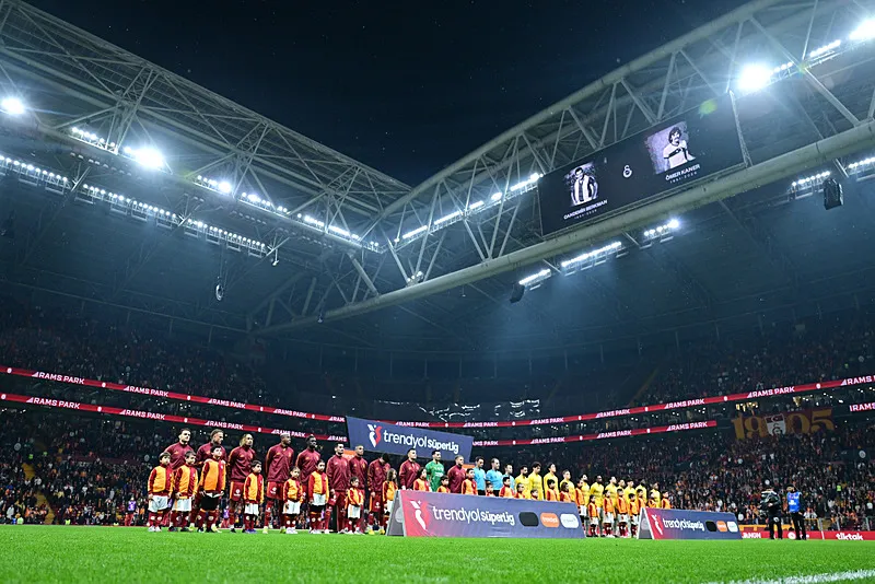 Spor yazarları Galatasaray - Eyüpspor maçını değerlendirdi! "Uzay savaşçıları" - 15