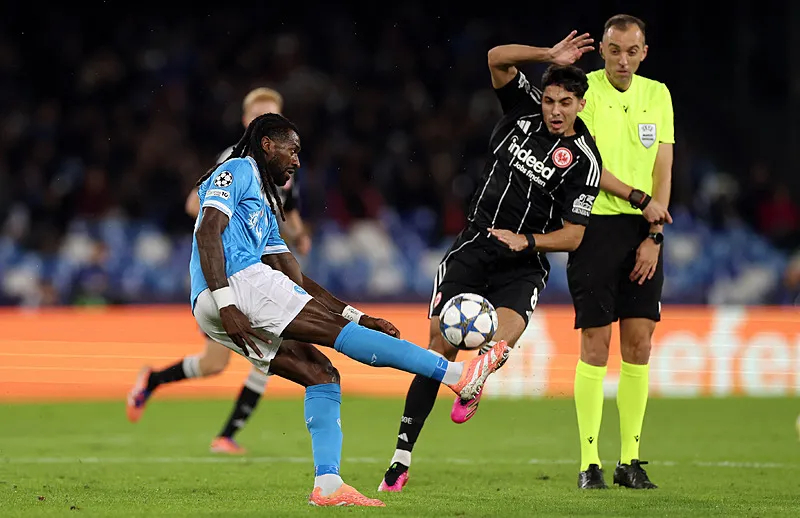 Galatasaray üç yıldızın transferinde mutlu sona yakın! - 21