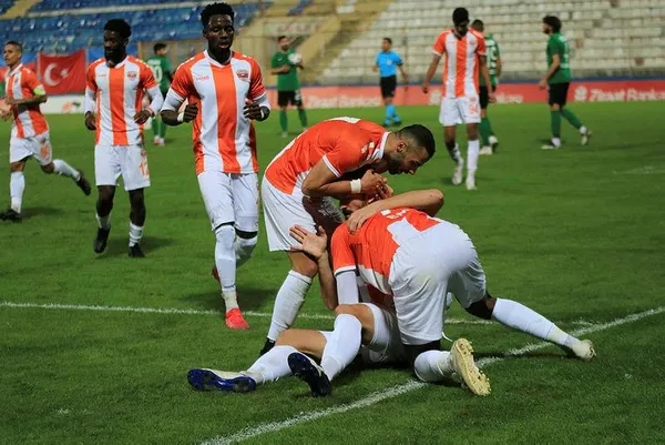 Adanaspor Sakaryaspor maçı penaltılarda bitti! Adanaspor bir üst tura yükseldi-1