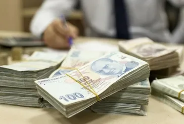 Milyonları ilgilendiren EYT’de komisyon görüşmeleri başladı! AK Parti tarihi açıkladı: Salı günü Genel Kurul gündemine almayı planlıyoruz