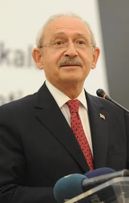 Sen kimin adamısın