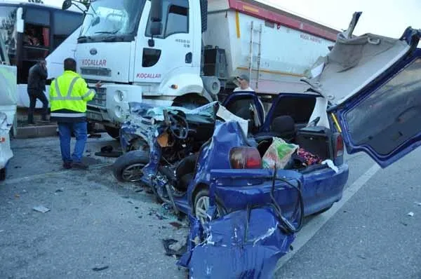 Son dakika: Yozgat'ta feci kaza! Çok sayıda ölü ve yaralı var-1