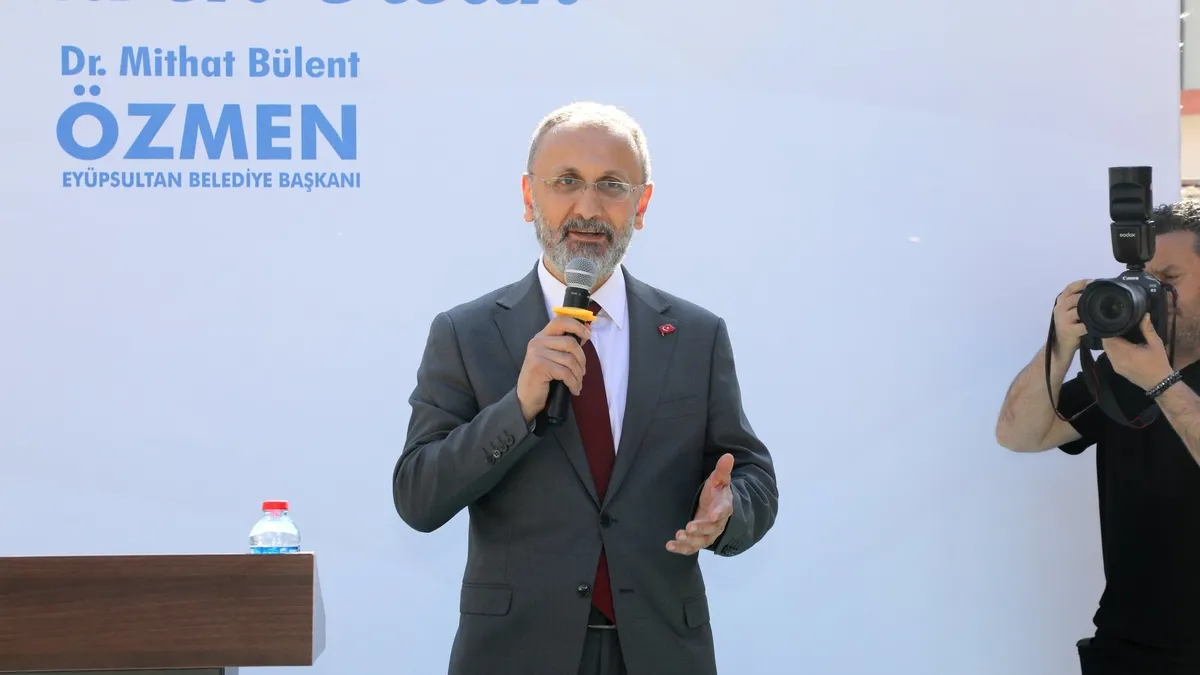 Eyüpsultan Belediyesine operasyon! Başkan Mithat Bülent Özmen dahil 28 gözaltı