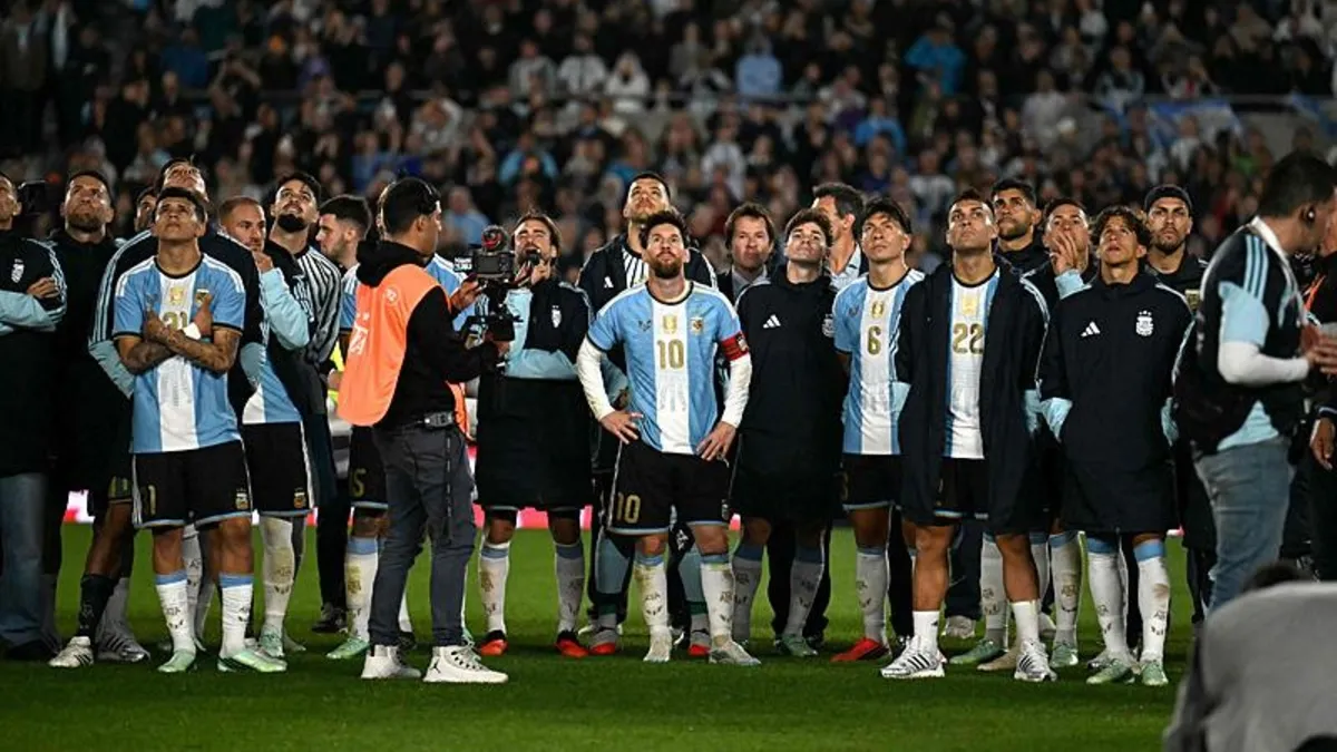 Messi Arjantin'e Veda Etti
